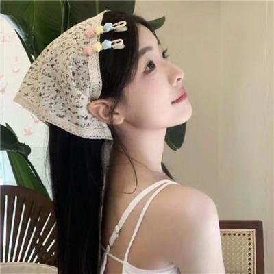 像两滴水